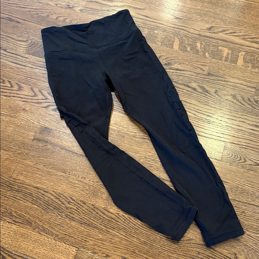Athleta On Your Mark  7/8  in PowerVita Black Active Leggings, s,